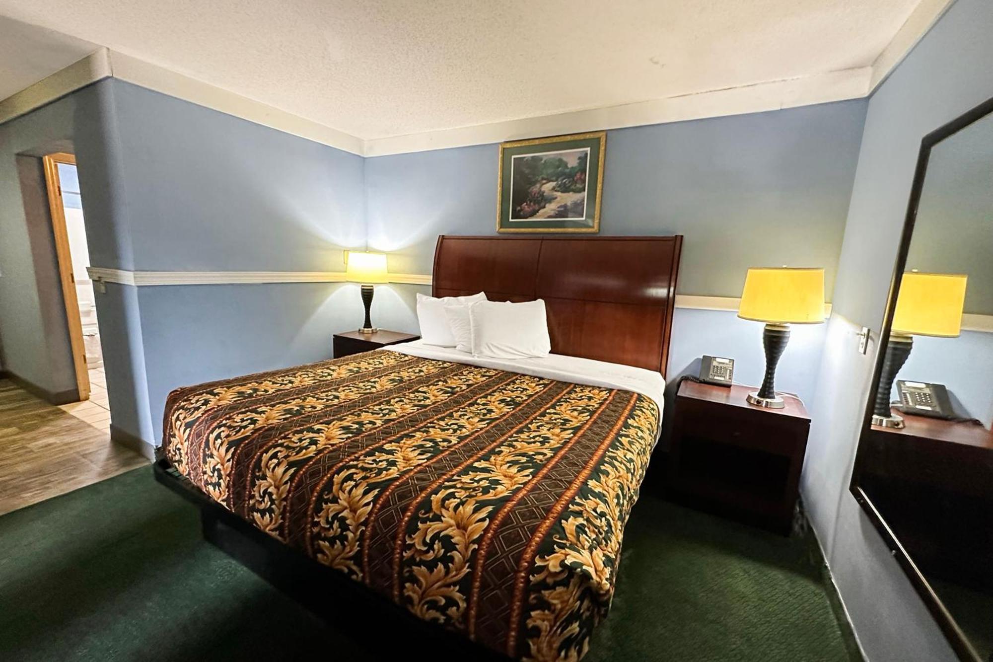 Executive Inn Ridgeway I-77 Exterior photo